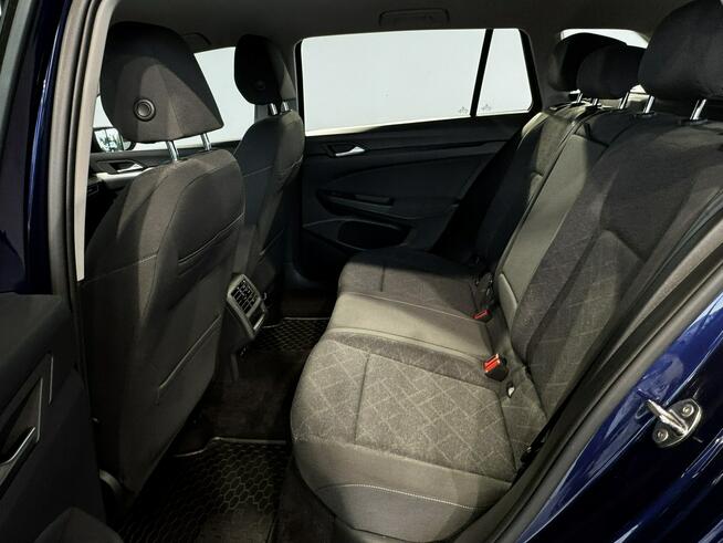 Volkswagen Golf Variant Life 2.0TDI 115KM DSG 2022 r., salon PL, I właściciel, f-a VAT