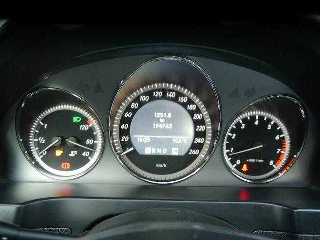 Mercedes C 180 1.8b Stan b.dobry bez rdzy z Niemiec 100%bezwypadkowy Gwarancja 12mc