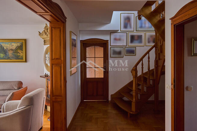 Dom z duszą w Rogitach,a diabeł tkwi w szczegółach