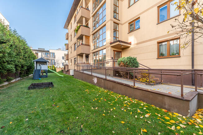 Okazja! Przestronne 26 m w centrum Ząbek