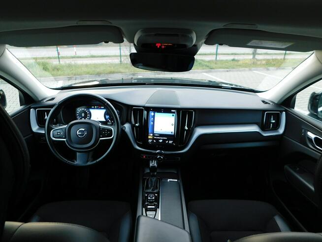 Volvo XC 60 z Gwarancją Kamera 360 Fotele Podgrzewane Model 2021r