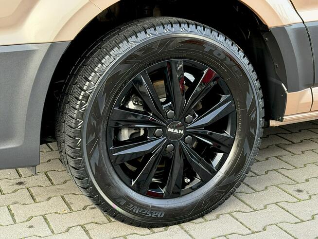 Man TGE 3.180 NEXT Doka 9-OSÓB VIP Brygadówka Jak Nowy 2024 Volkswagen Crafter