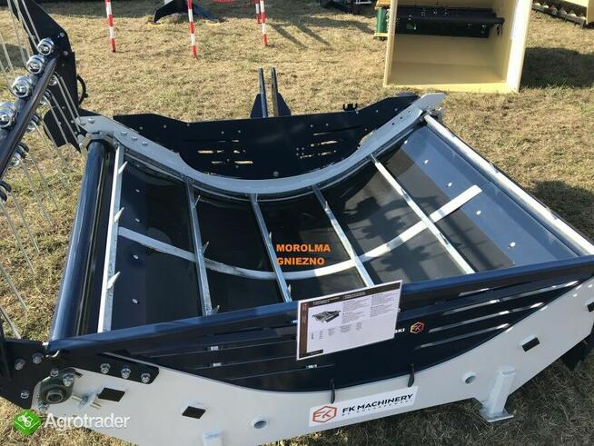 Rozwijarka balotów bel ścielarka siana słomy FK MACHINERY