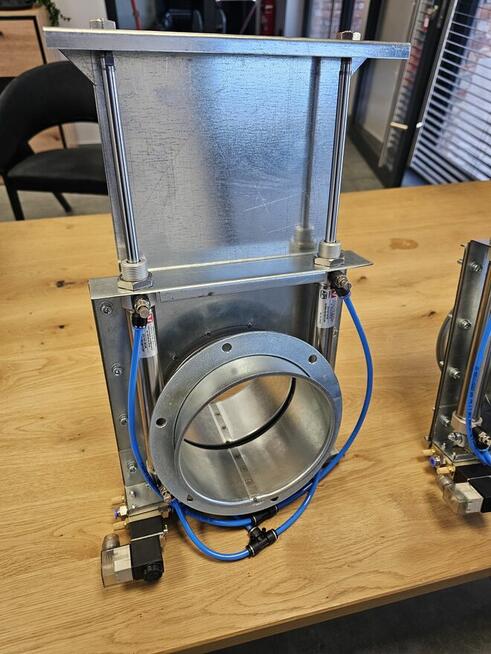 Zasuwa pneumatyczna MIRWENT Sp. z o.o.