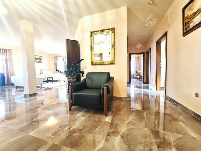 Parterowy dom z 69 ar-ową działką w Lubli !