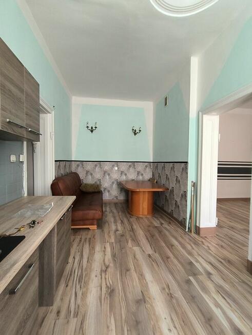 Mieszkanie ze stałym meldunkiem , za odstępne!