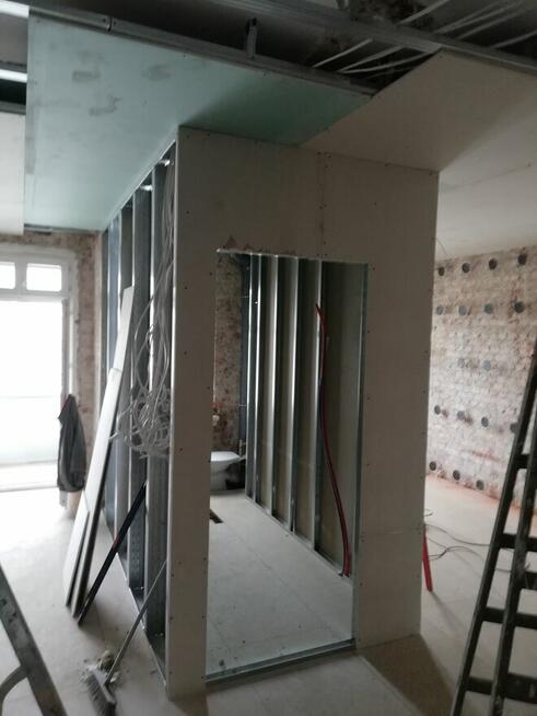 Remonty wykończenia wnętrz Łazienki