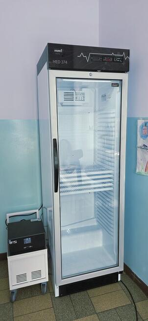 Szafa chłodnicza witryna Medyczna MED 374 apteczna na leki