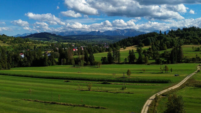 Budowlana działka w Cho