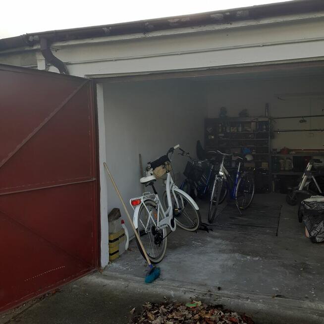 Sprzedam garaż murowany w Lewinie Brzeskim