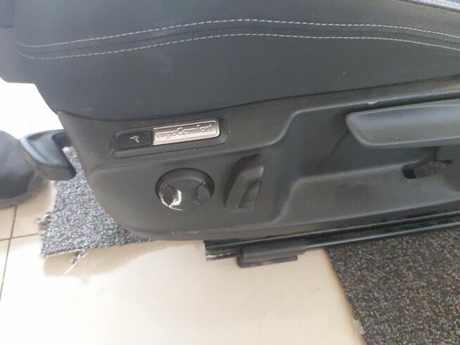 Fotel kierowcy VW Passat B8