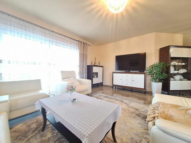 Parterowy dom z 69 ar-ową działką w Lubli !