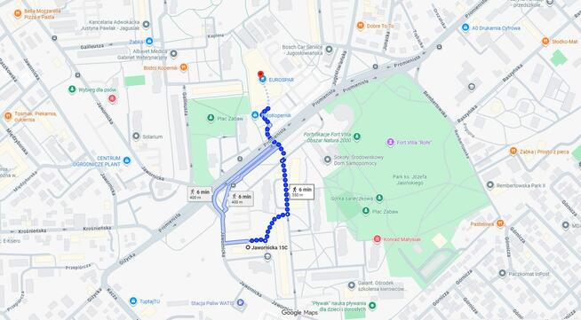 Przestronna KAWALERKA z francuskim balkonem.