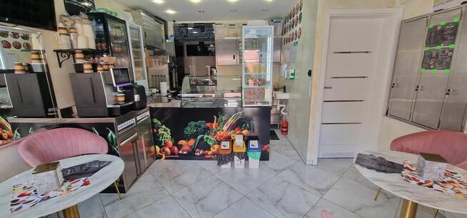 Lokal usługowy na sprzedaż