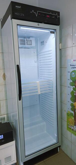 Szafa chłodnicza witryna Medyczna MED 374 apteczna na leki