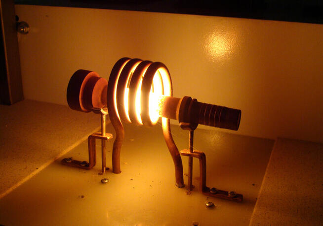 Podgrzewacz indukcyjny ALGA Usługi: HARTOWANIE, LUTOWANIE