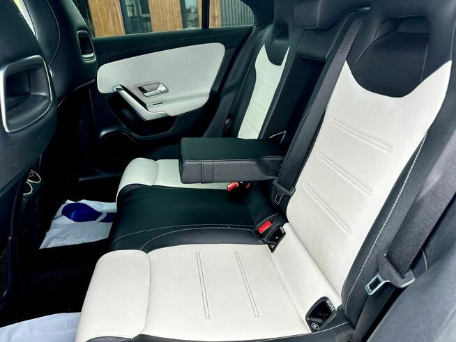 Mercedes-Benz ➫ Model: CLA 250 4MATIC AMG Line 7G-DCT