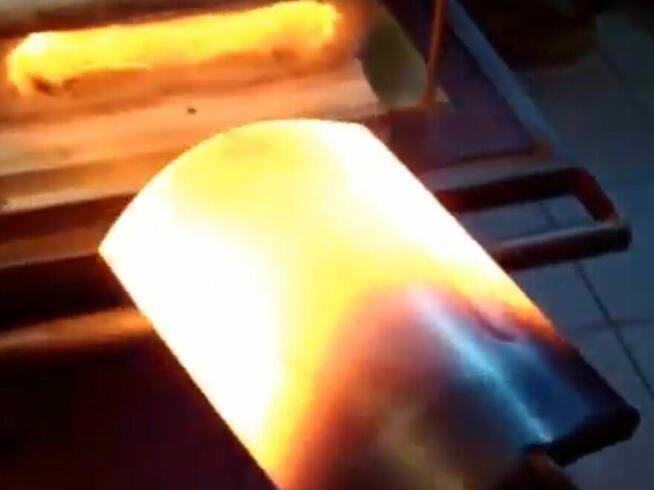 Podgrzewacz indukcyjny ALGA Usługi: HARTOWANIE, LUTOWANIE