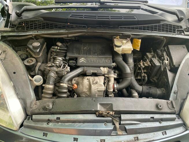 Sprzedam samochód osobowy citroen xsara picasso