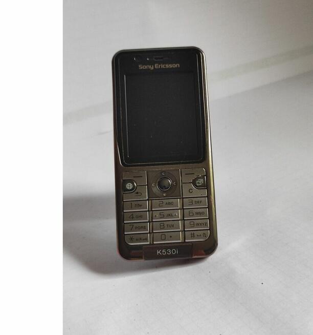 Sony Ericsson K530i klasyczny vintage retro kolekcjonerski