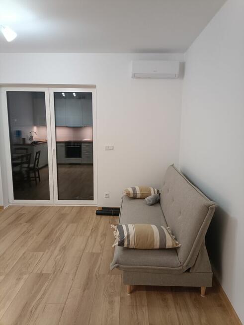 Bezczynszowe Nowe mieszkanie z ogródkiem na wynajem Kobyłka