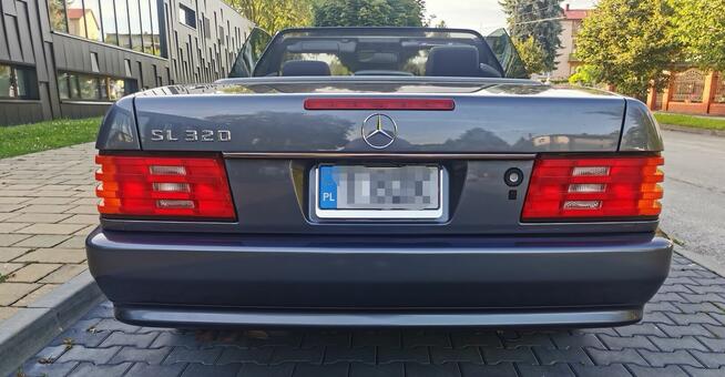 Mercedes-Benz SL320