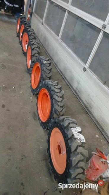Koło opona pełna solid 5.70-12 Bobcat S70 wózek widłowy