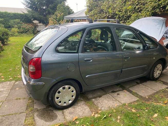 Sprzedam samochód osobowy citroen xsara picasso