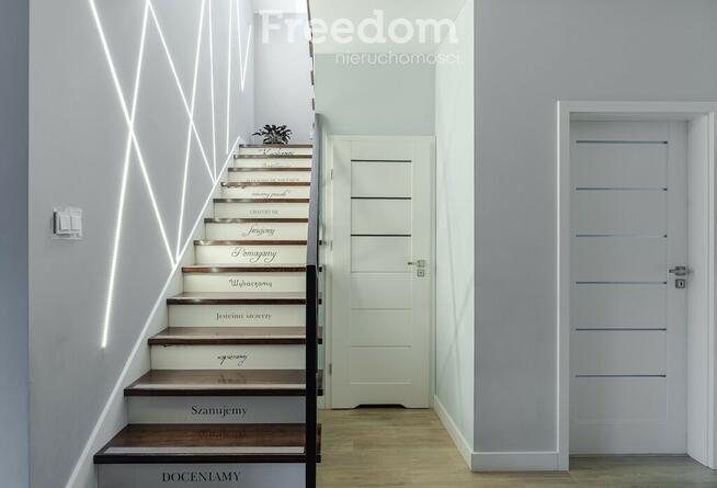 Wyjątkowy dom 30 minut od centrum Warszawy