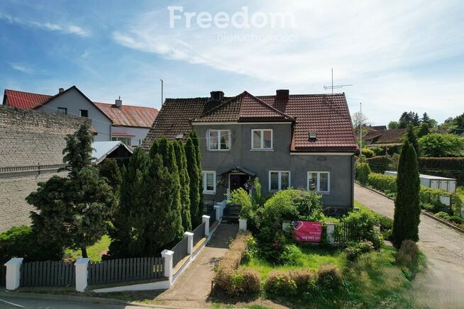 Na sprzedaż dom w zabudowie bliźniaczej.