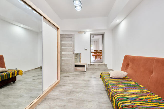 na parterze z balkonem po remoncie