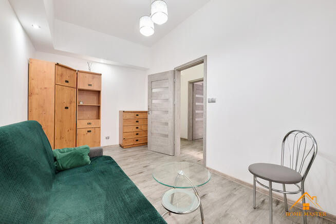 na parterze z balkonem po remoncie