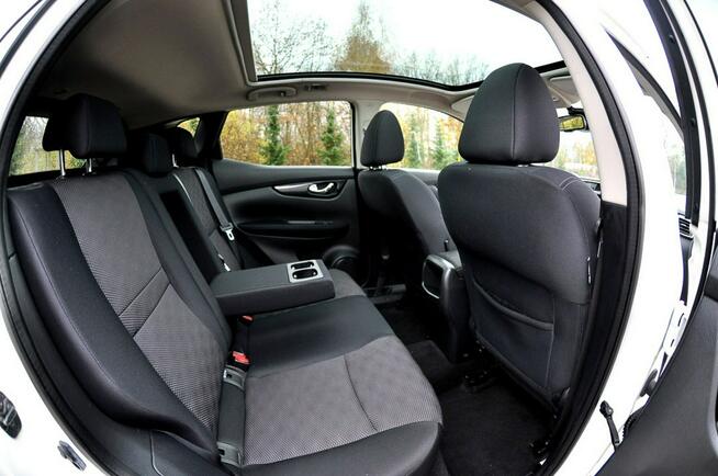 Nissan Qashqai _1.2 115KM Led Panorama Klimatronik Navi Kamera Serwis