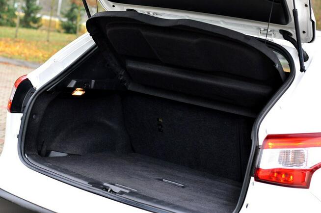 Nissan Qashqai _1.2 115KM Led Panorama Klimatronik Navi Kamera Serwis