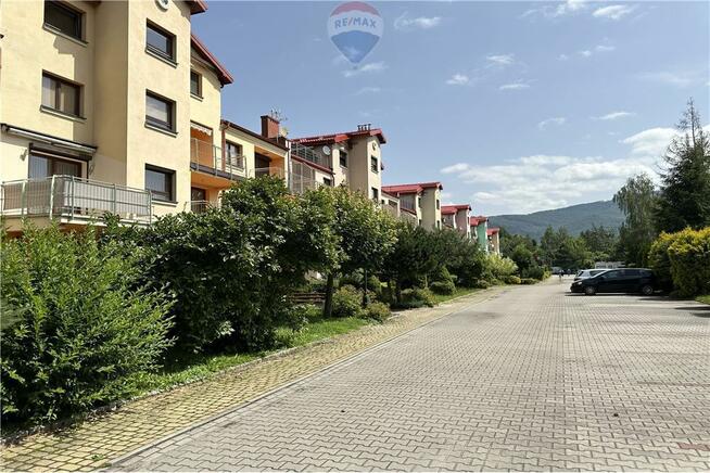 Działka komercyjna zabudowa mieszkaniowa-usługowa