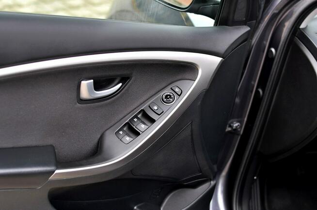 Hyundai i30 1,6 CRDi Ledy Duża Navi Kamera Klimatronik