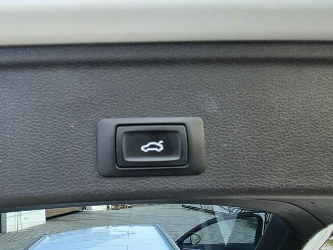 Audi A4 2.0 150PS Navi Xenon LED El.Klapa Alusy 19 Ambiente Gwarancja