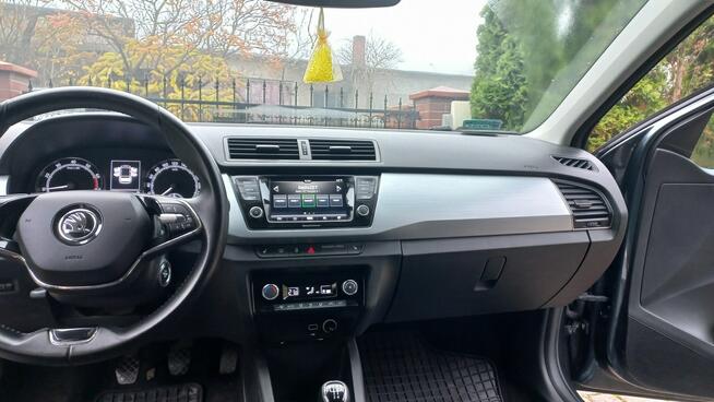 Škoda Fabia Kamera cofania Climatronik Kier.wielof. KeyLess Grz.fotele 27 netto FV