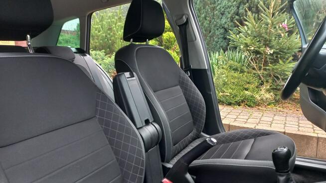 Škoda Fabia Kamera cofania Climatronik Kier.wielof. KeyLess Grz.fotele 27 netto FV