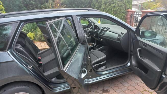 Škoda Fabia Kamera cofania Climatronik Kier.wielof. KeyLess Grz.fotele 27 netto FV