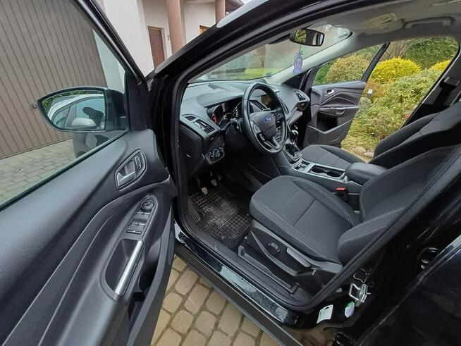 Ford Kuga zadbany, niewielki przebieg