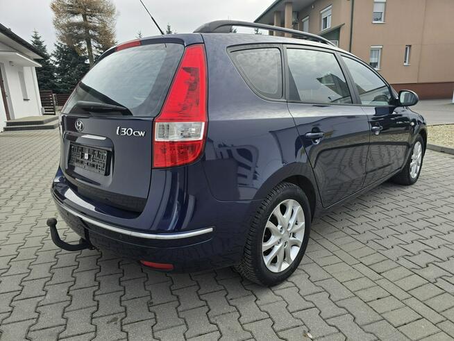 Hyundai i30 1,6Benz Serwis.NAVI.Klimatronic.El.szyby.Centralka.kredyt.OKAZJA