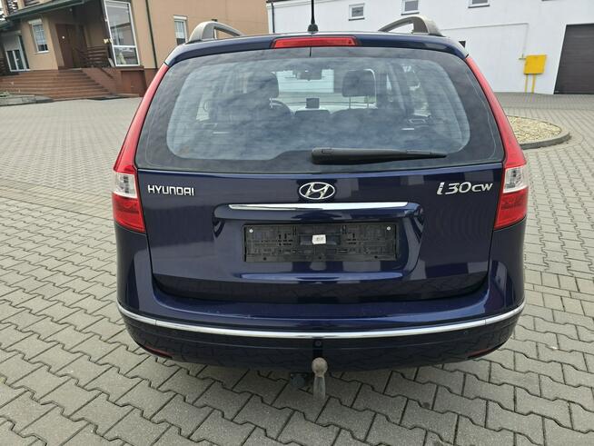 Hyundai i30 1,6Benz Serwis.NAVI.Klimatronic.El.szyby.Centralka.kredyt.OKAZJA