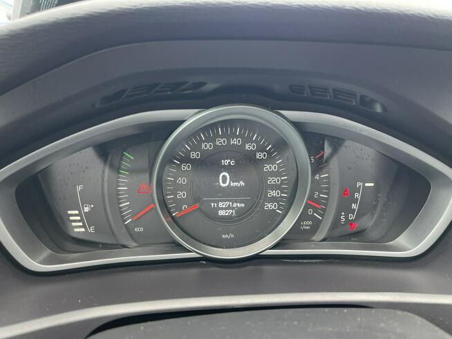 Volvo V40 D2 Momentum Automat Parktronik Skóra