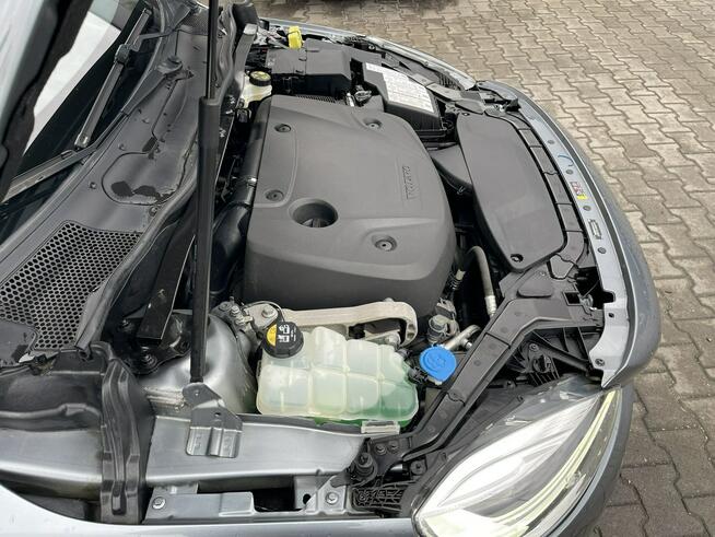 Volvo V40 D2 Momentum Automat Parktronik Skóra