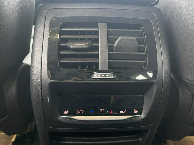 BMW X3 Xdrive Skóra Kamera Podgrzewanie Virtual cockpit HAK 184KM