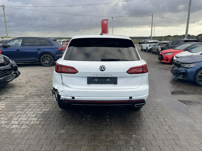 Volkswagen Touareg Automat Skóra Klimatronik Pneumatyka Kamera 422KM