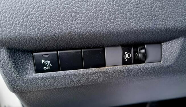 Opel Vivaro Pisemna Gwarancja 12 miesięcy - niski przebieg