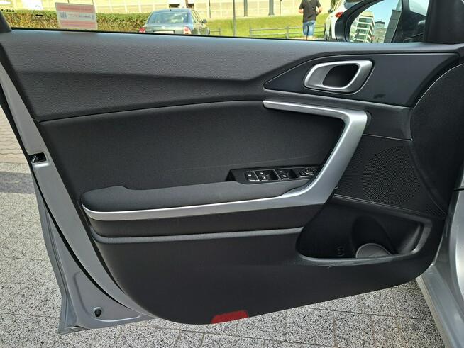 Kia Cee'd 1.5 160 KM / Salon PL/ M+SMT/Gwarancja do 2030r / VAT 23 / Kamera ..