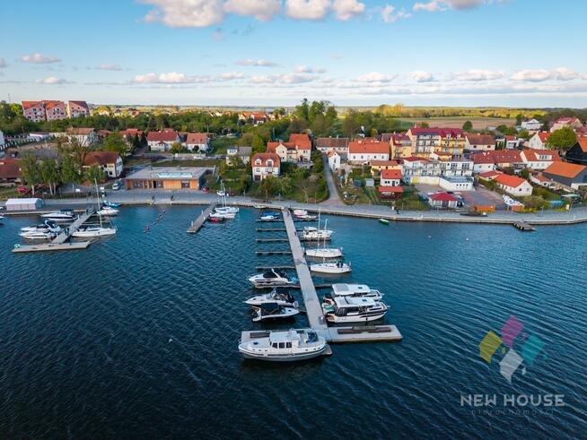 Mikołajki, promenada z dojściem do jeziora, marina